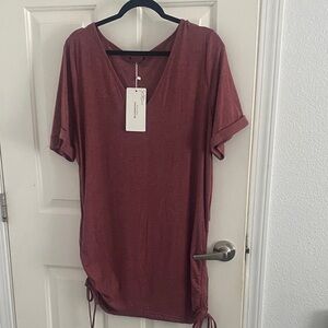 BloomChic Rose-Mauve V-Neck Short Sleeve Side-Tie Tee